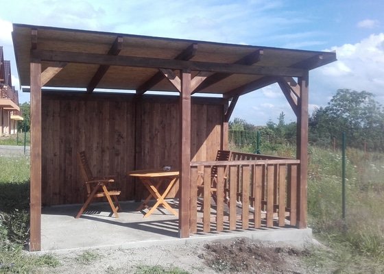 Zahradní pergola