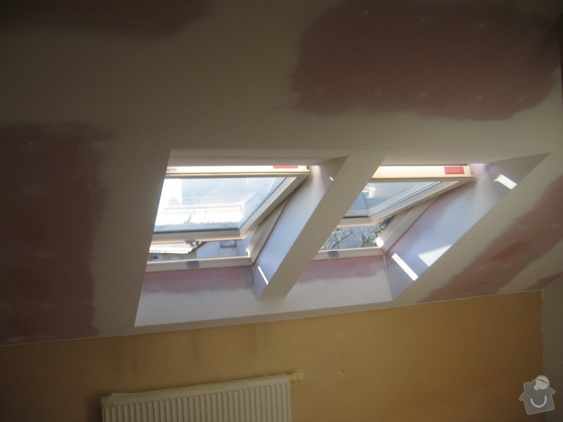 Demontáž+montáž sádrokartonů včetně izolací a obalu střešních oken: IMG_9483