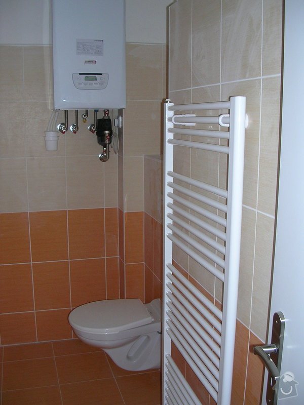 Rekonstrukce koupelny - Voda, Topení, Plyn, Kanalizace: DSCN6075